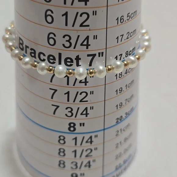 14k Gold and White Pearl Bracelet, Size 7 - Picture 3 of 13
